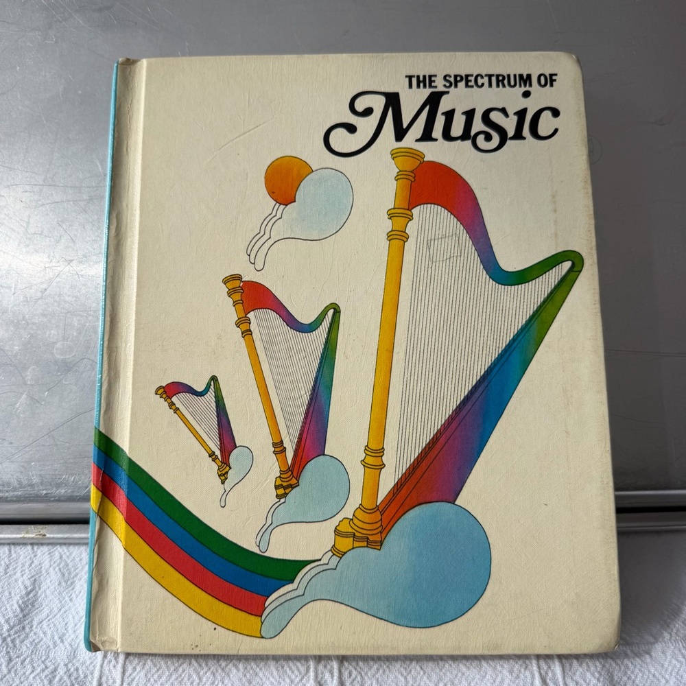 Vintage 1974 The Spectrum of Music Book music‎ education homeschooling